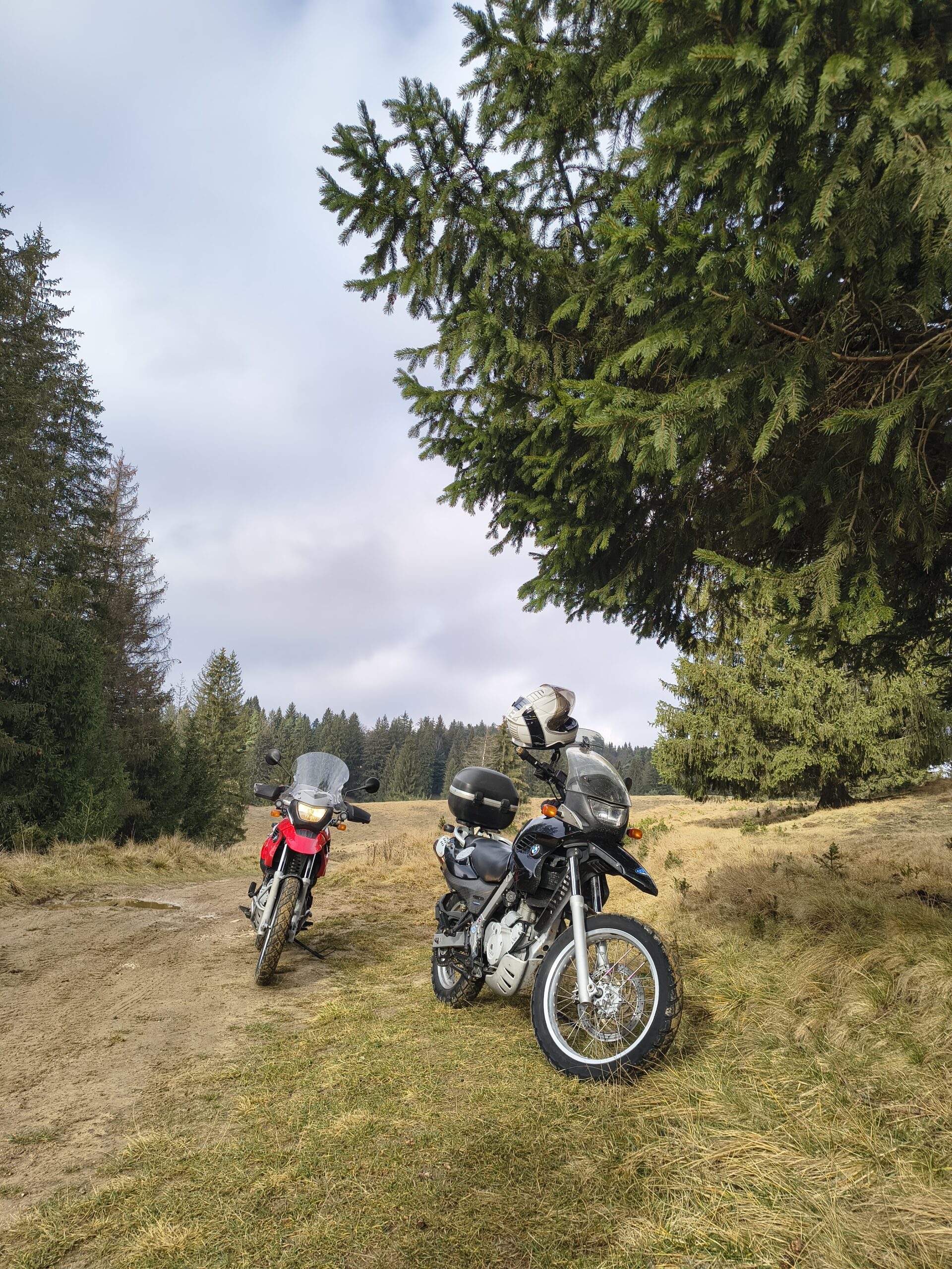 MotoAventure_Rental_Brasov_Motorcycle_Motorental_Motorcyclerental_Poiana_poianabrasov_Motorentalbrasov_bmw_bmwf650gs_f650gs12 motorcycle rental brasov offroad adventure